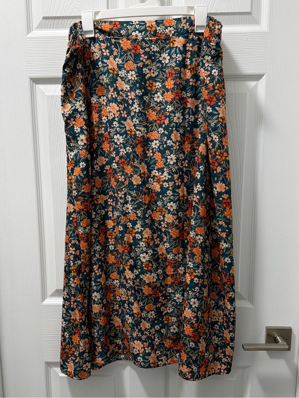 SHEIN curve women’s flowy midi floral skirt